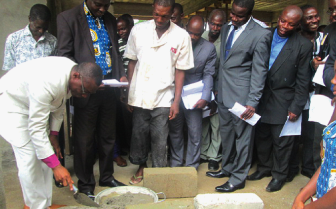 Breman Asikuma SHS  PTA builds classroom block